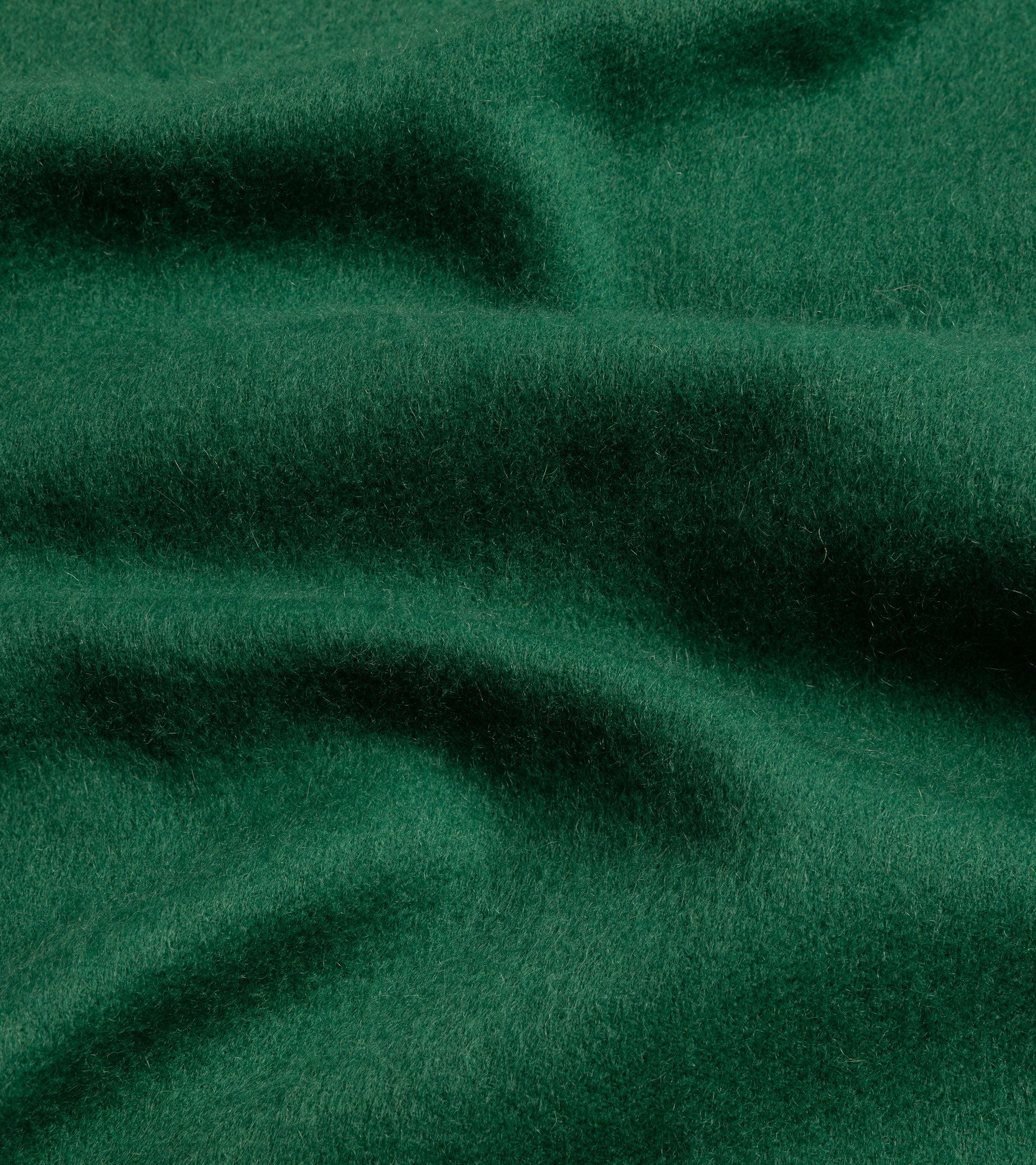 Begg x Co Arran Solid Oversized Cashmere Scarf: Shamrock Green