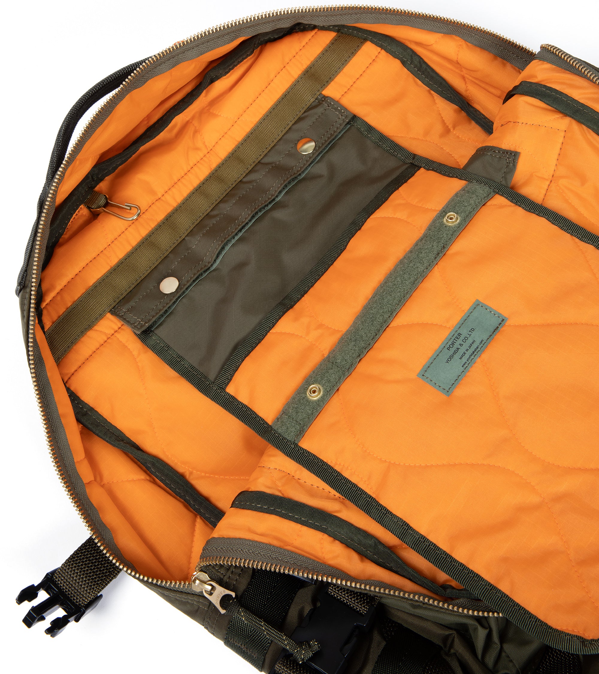 PORTER Force Daypack: Olive