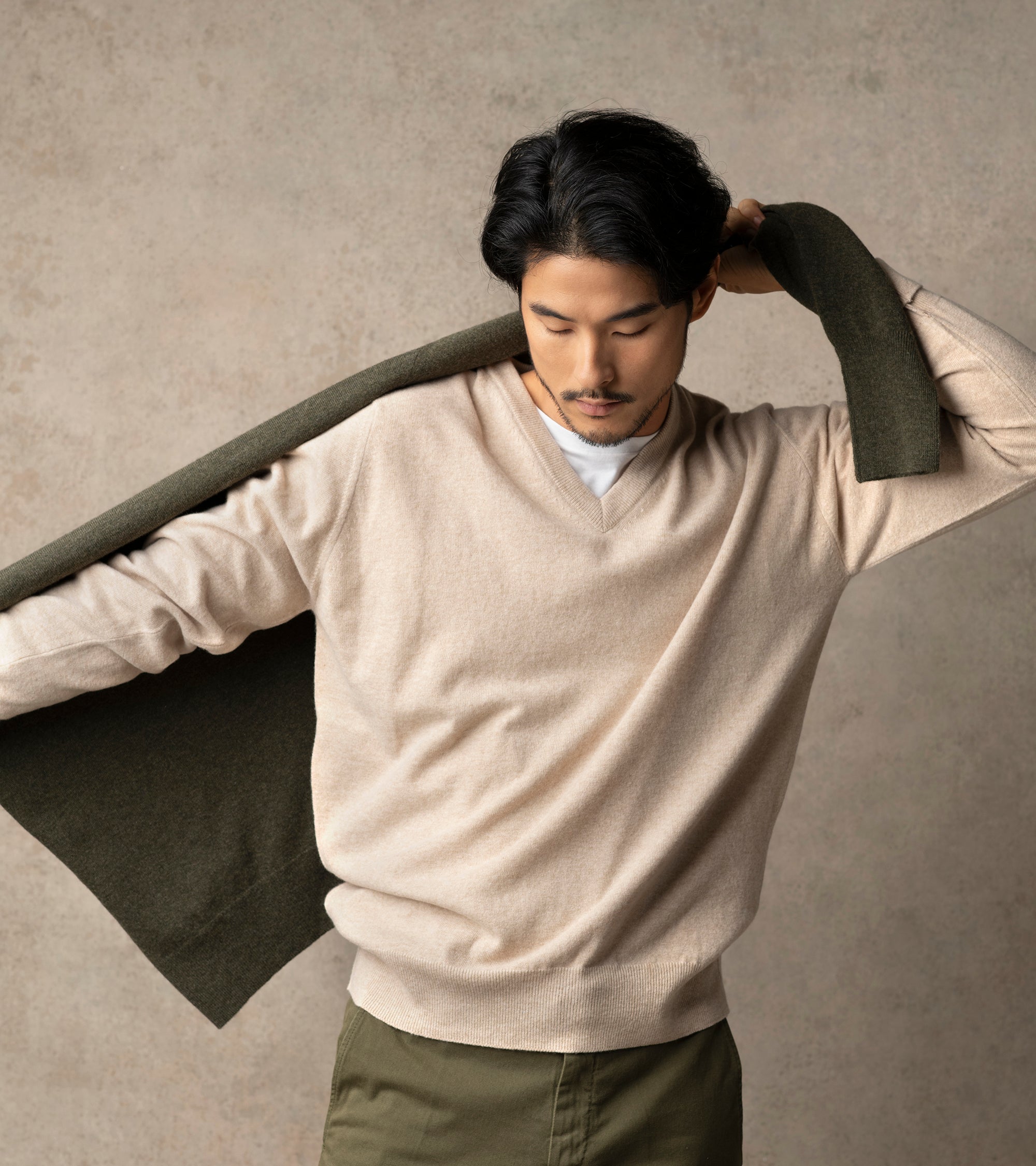 Trunk Walden Geelong V Neck Sweater: Oatmeal