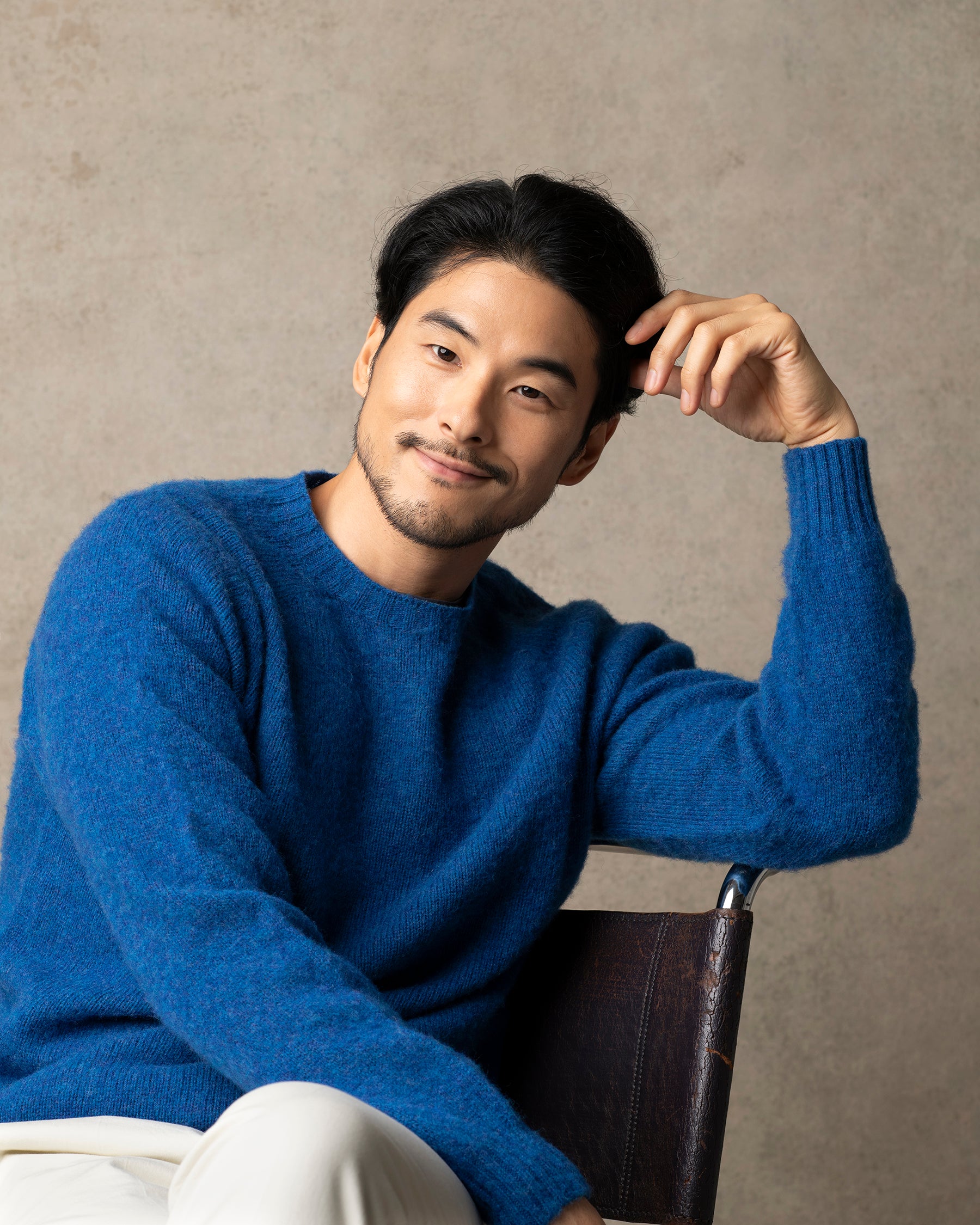 Trunk Goswell Brushed Lambswool Crew Neck Sweater: Azure Blue