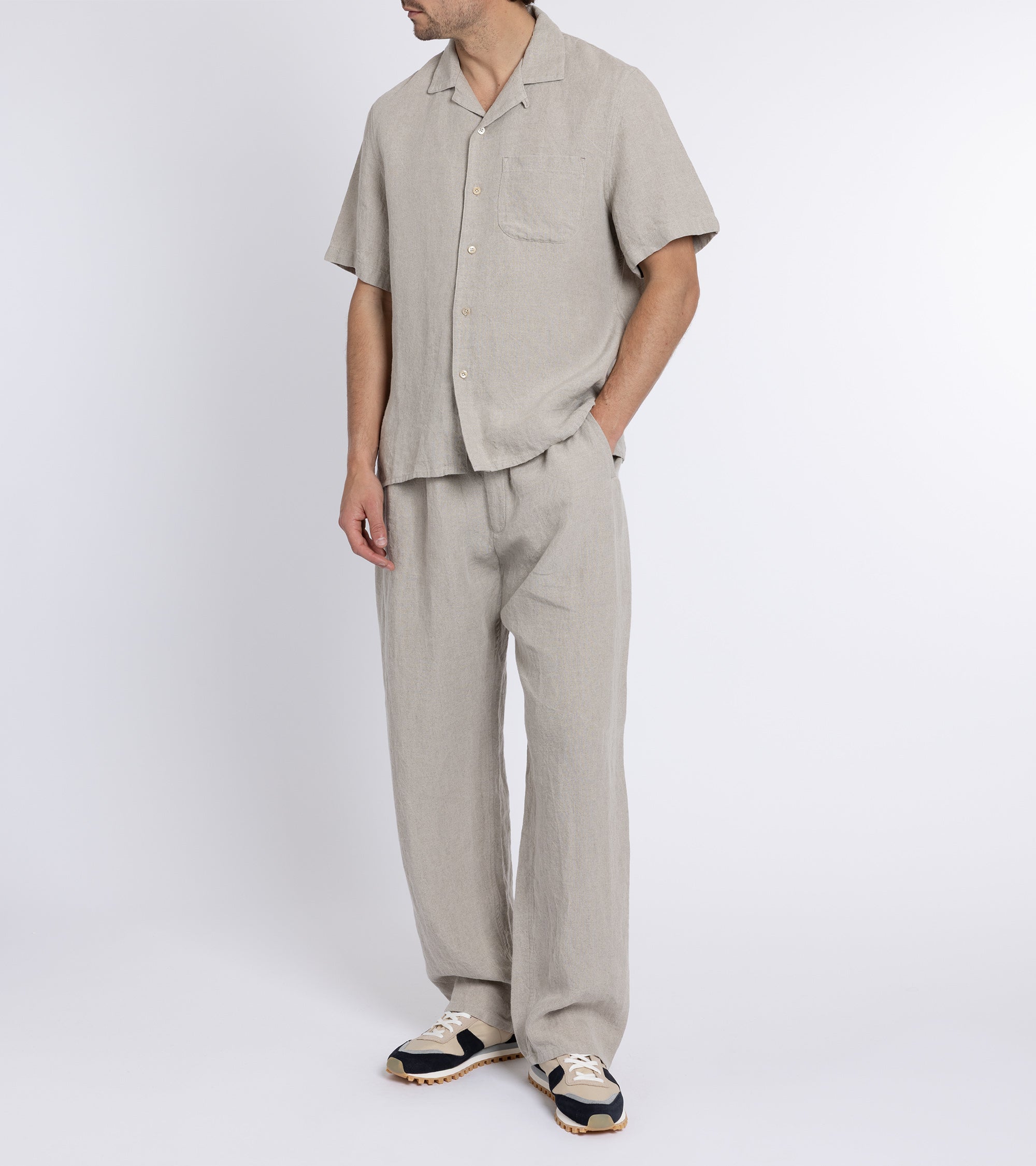 A Kind of Guise Gioia Linen Shirt: Beach
