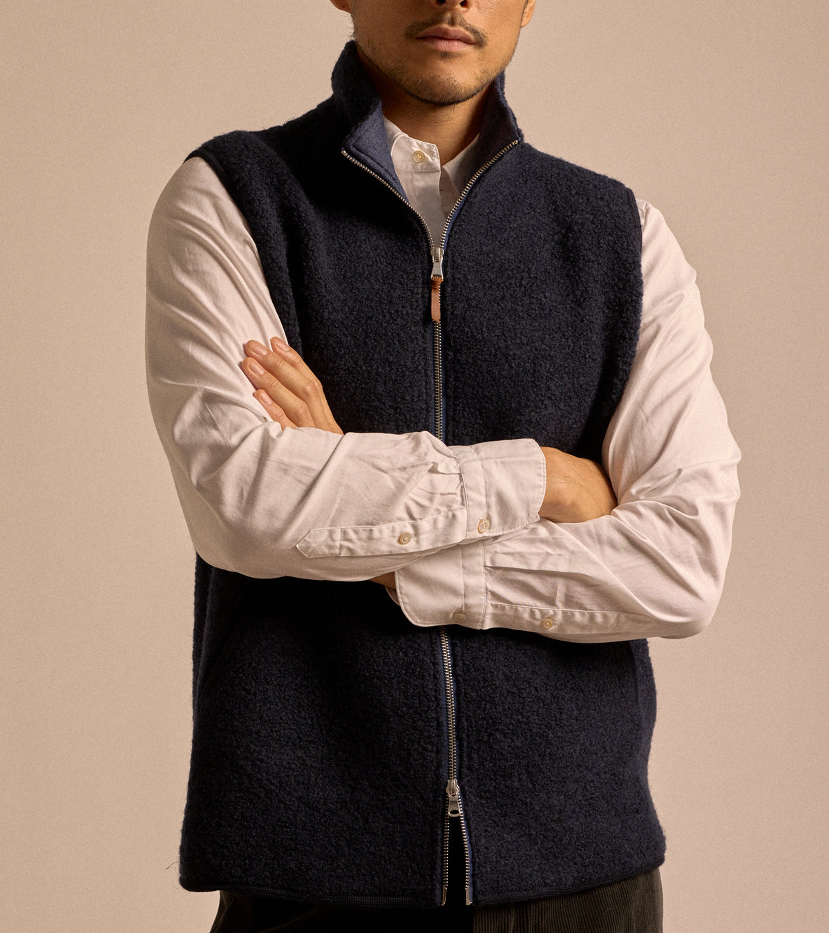 Alpe Piano Fedele Boucle Wool Vest: Navy