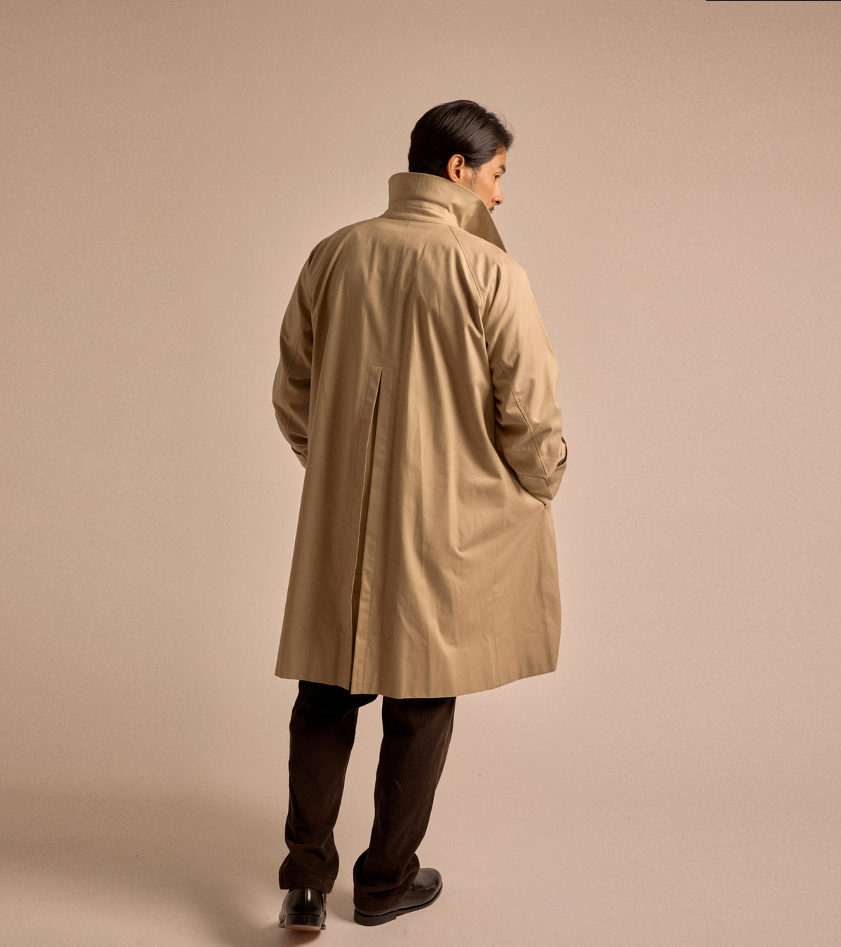 Sanyo 100 Year Lightweight Gabardine Balmacaan Coat: Beige
