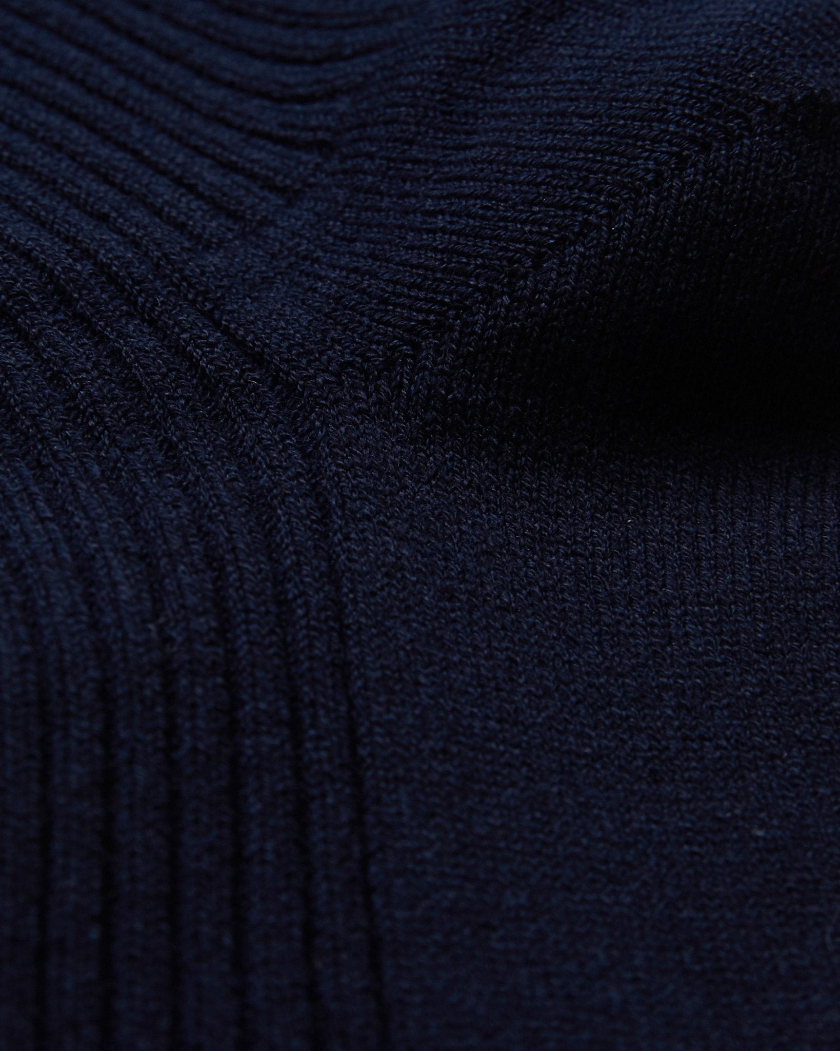 Tabio Power Fit Crew Socks: Navy - Trunk Clothiers