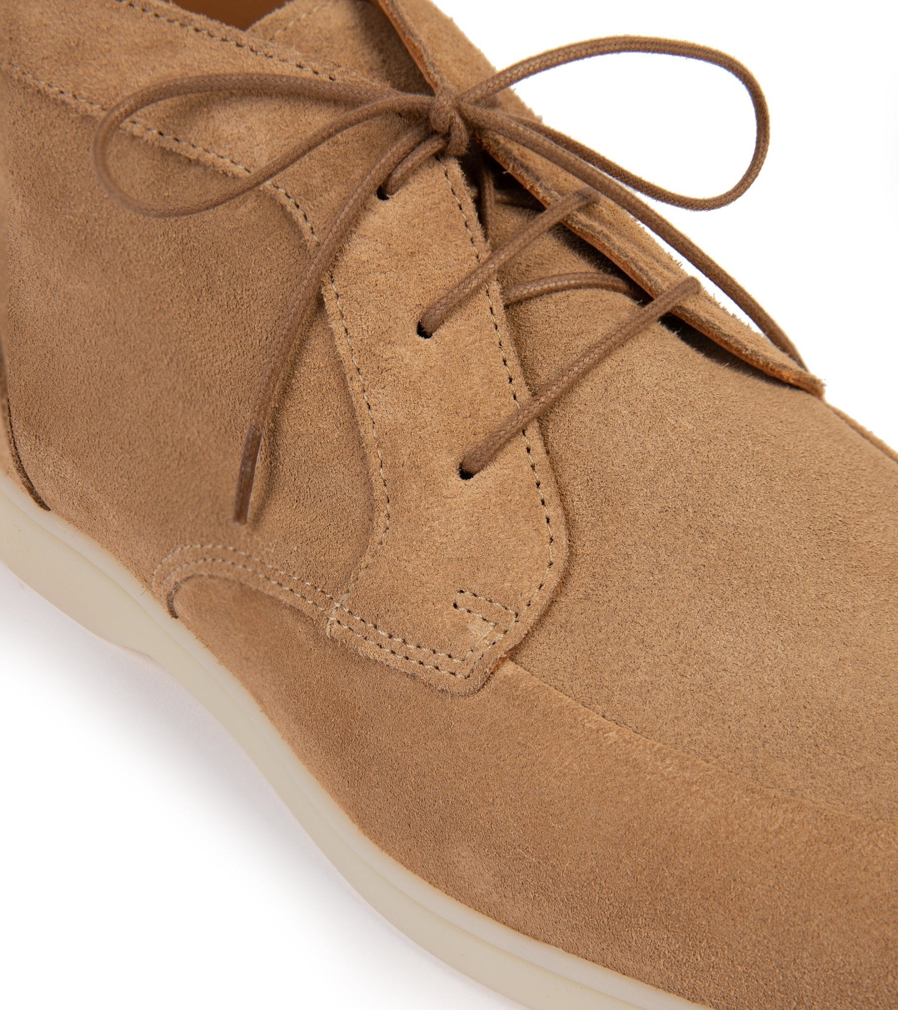 Trunk Dufour Suede Chukka Boot: Beige - Trunk Clothiers