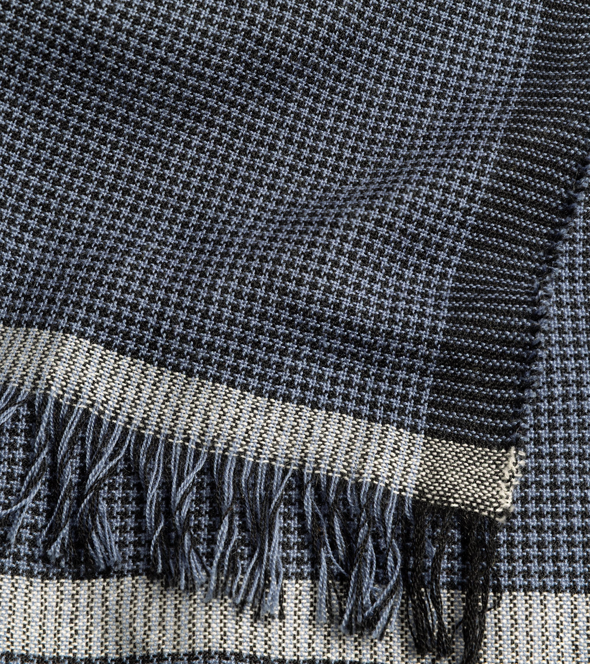 Begg x Co Kishorn Pressed Mach Puppytooth Cashmere Scarf: Blue/Black
