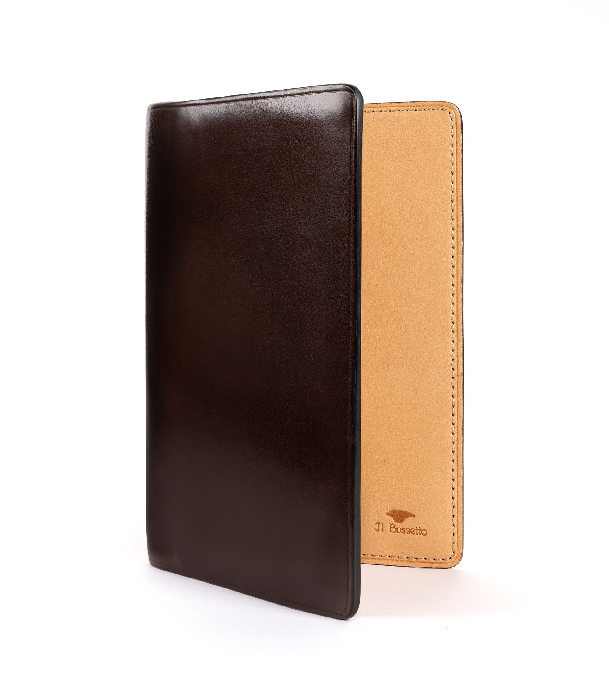 Il Bussetto Leather Passport Holder: Dark Brown