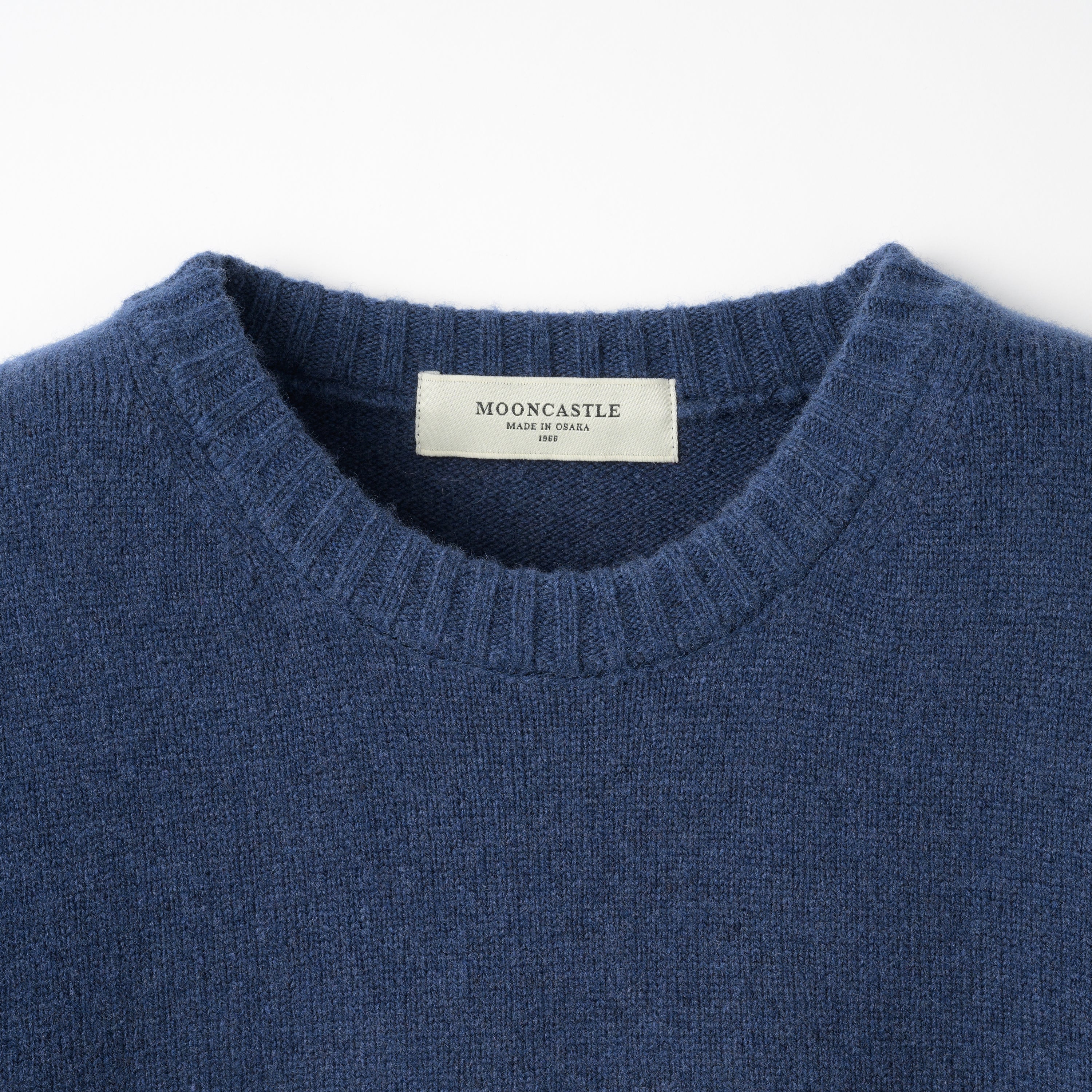 Mooncastle Wool Cashmere Silk Crew Neck Sweater: Navy
