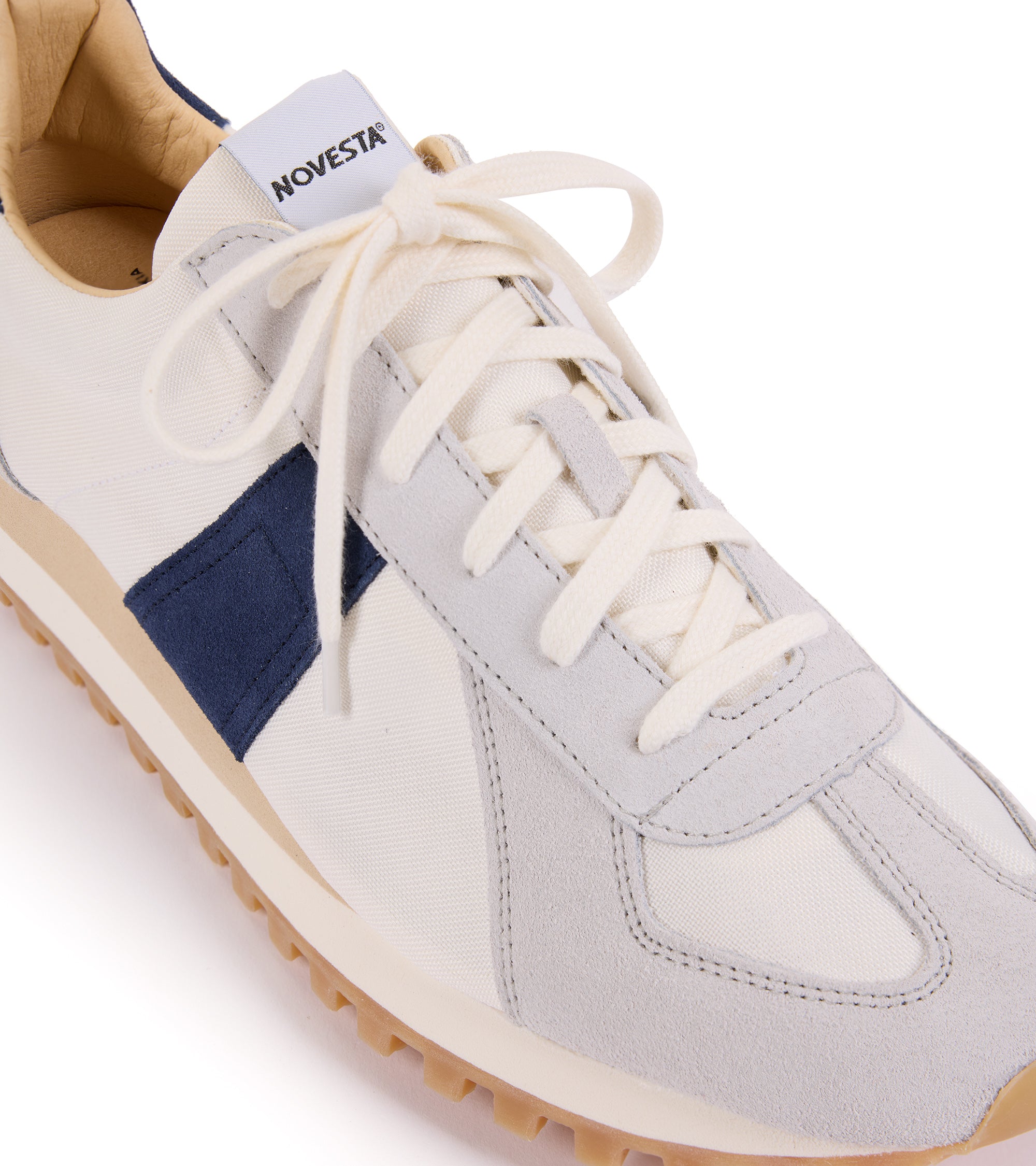 極美品 NOVESTA GERMAN TRAINER TRAIL Novesta GAT Trail Sneaker: White/Navy