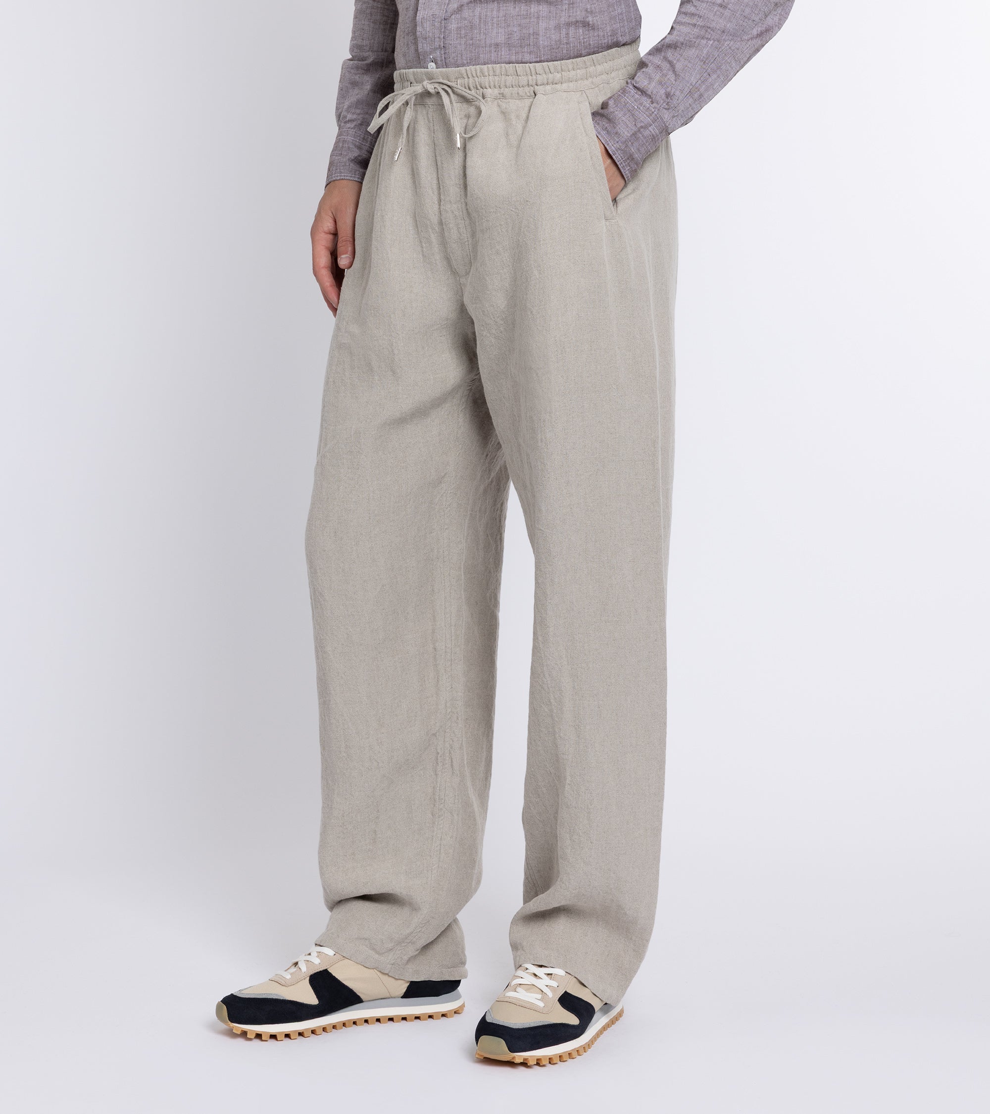 A Kind of Guise Samurai Linen Trousers: Beach
