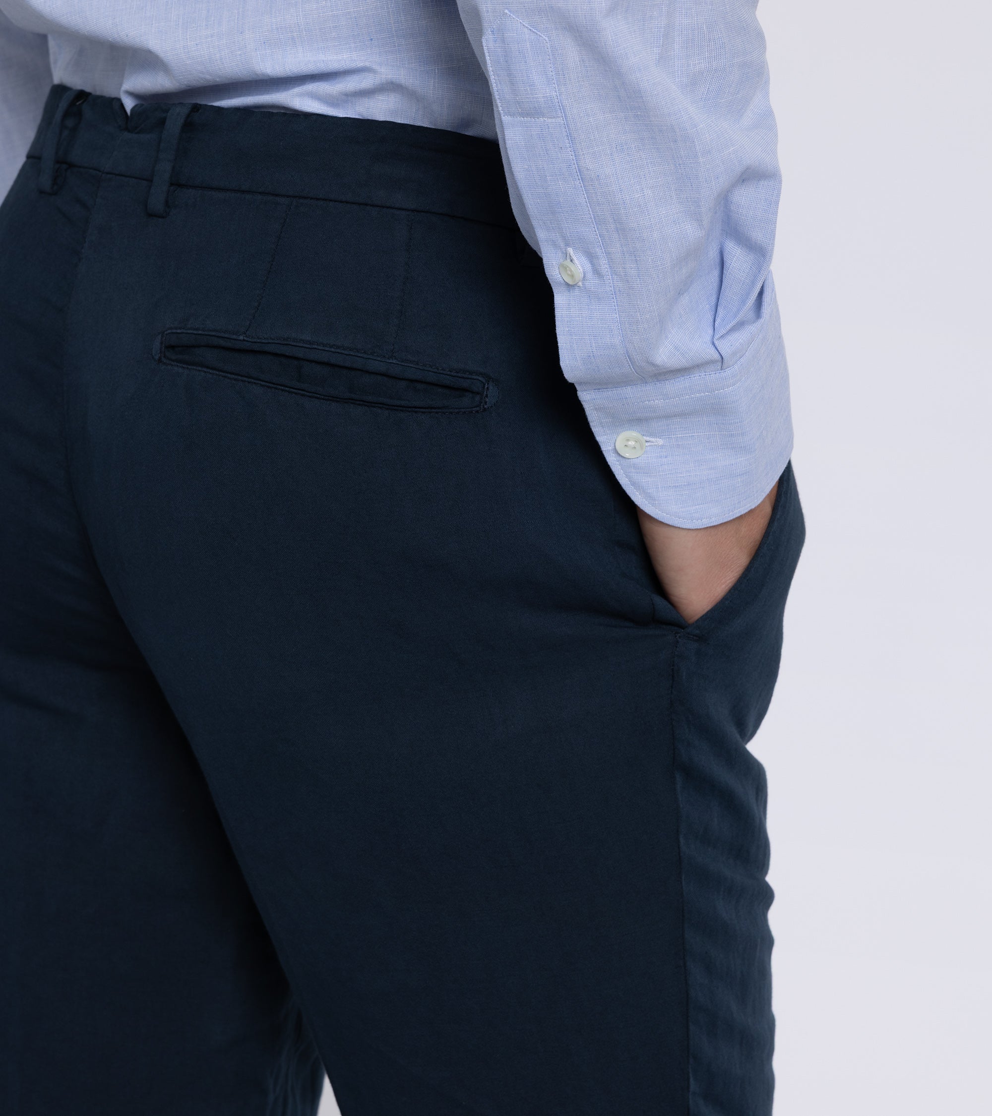 Boglioli Cotton Linen Trousers: Navy