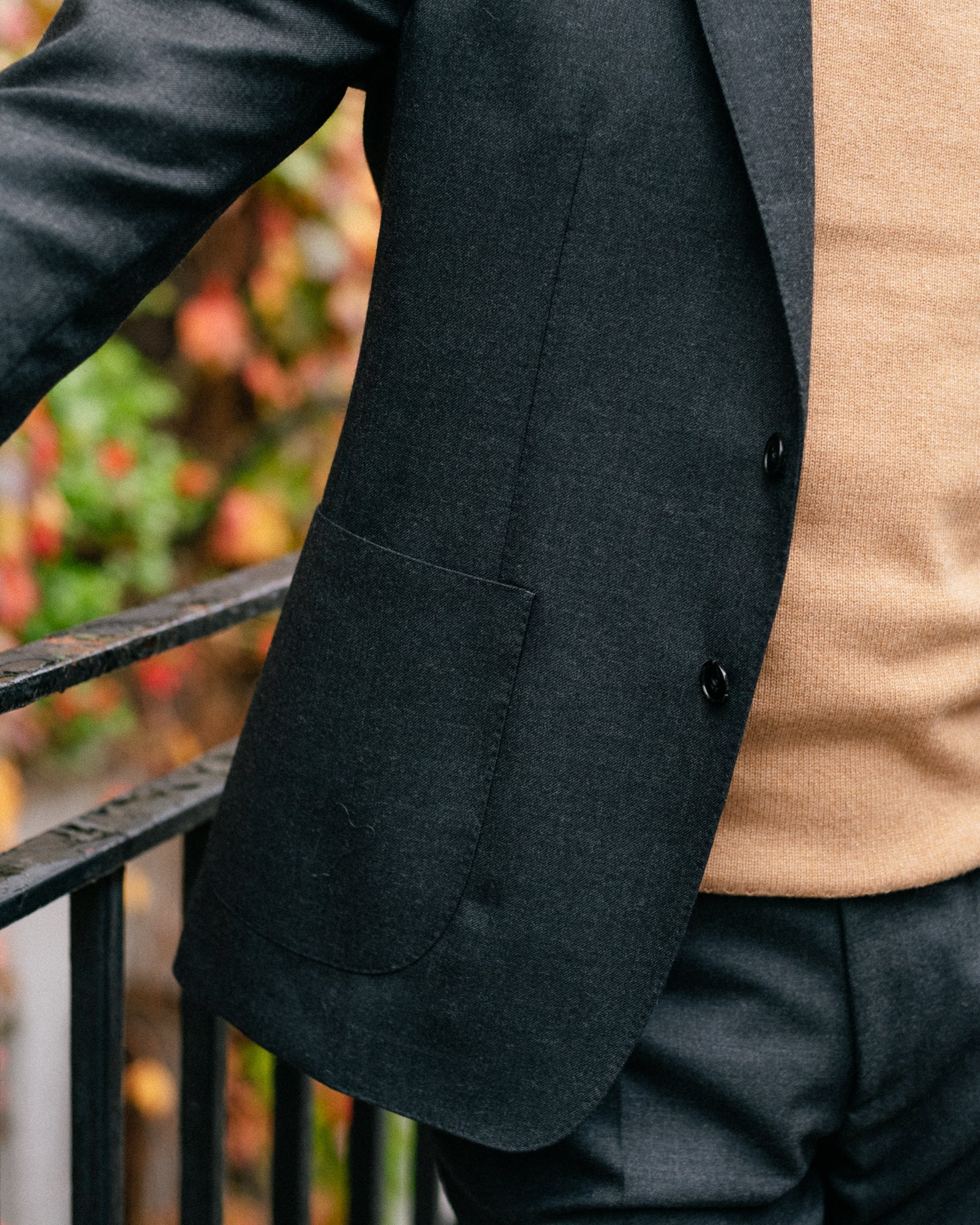 Trunk Wigmore Wool Twill Suit Trousers: Charcoal - Trunk Clothiers